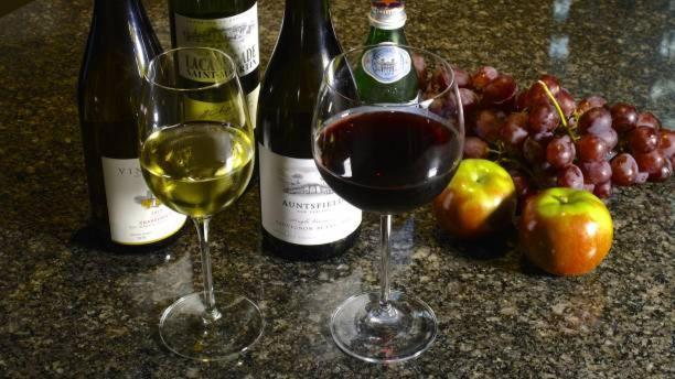 In Vino Veritas อาร์โคลา ภายนอก รูปภาพ